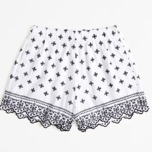 Abercrombie linen blend pull on floral eyelet shorts